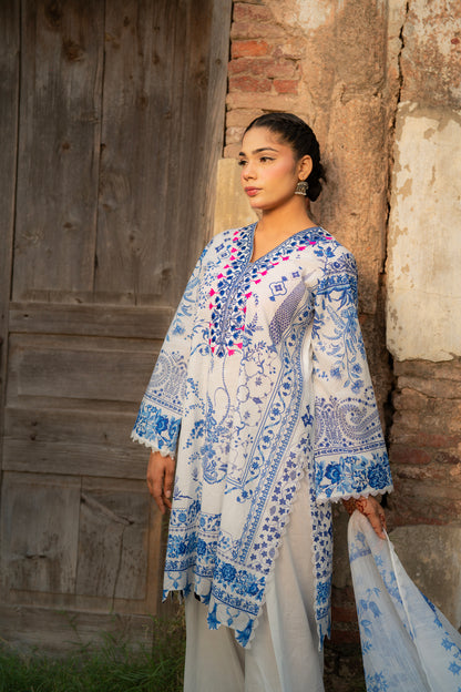 Ethereal Mul Cut Work Ensemble with Resham Embroidery & Tabby Chunni