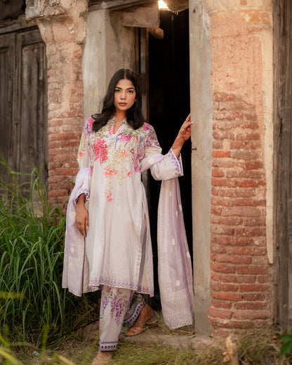 Garden Whisper: Pastel Floral Ensemble